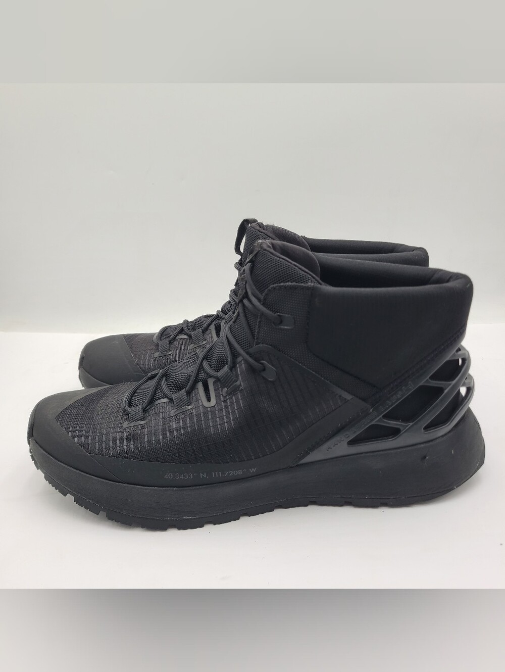 B48 Kizik Wasatch Mid Boots Mens Size 14 Black Blackout Lace Up Handsfree